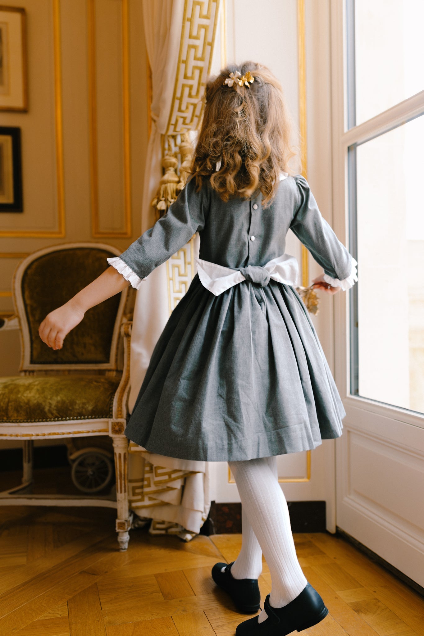 HEIDI GREY WINTER LONG SLEEVE SMOCKED DRESS